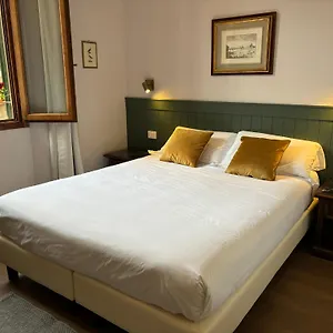 Zanobi 45 Florence