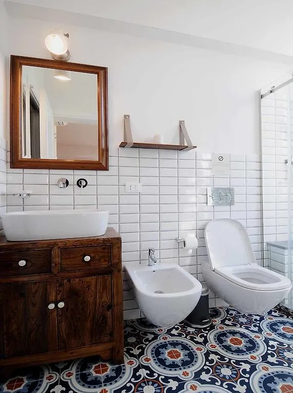 Urban Jungle Suite Florence Guest house